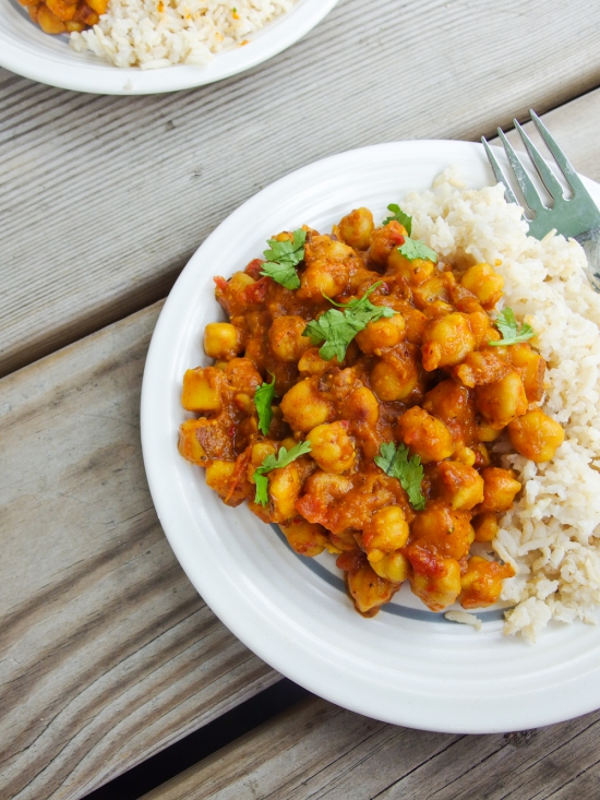 Chickpea Vindaloo (Spicy Chickpea Curry) | KeepRecipes: Your Universal ...