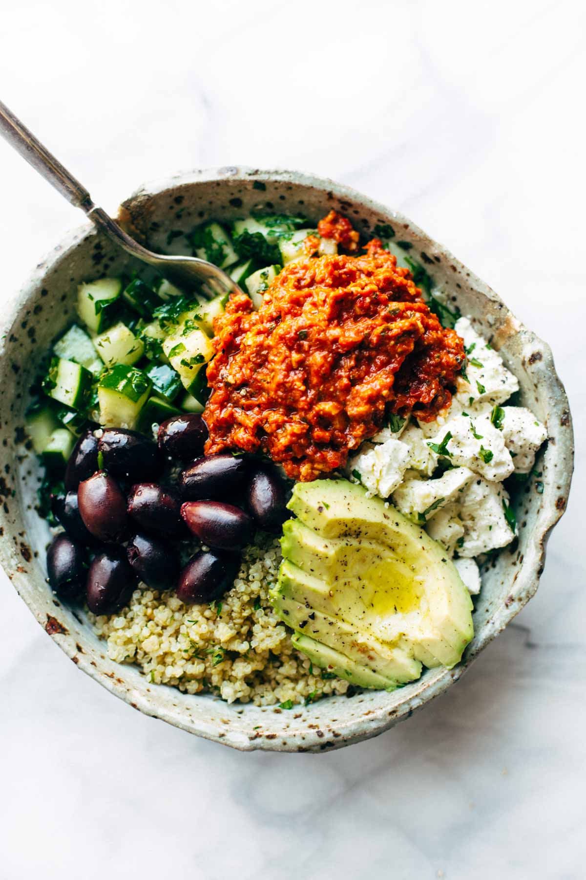 Mediterranean Quinoa Bowls with Roasted Red Pepper Sauce Recipe