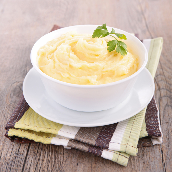 Slow Cooker Cheesy Garlic Mashed Potatoes | KeepRecipes: Your Universal ...