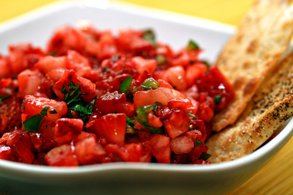 strawberry salsa with sugared wontons.
