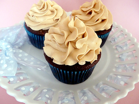 Mocha Cupcakes with Espresso Buttercream Frosting ...