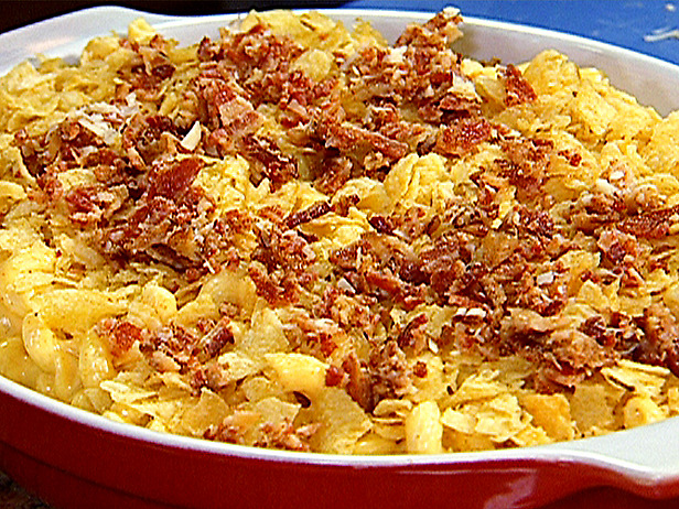 Bacon & Potato Chip Mac and Cheese | KeepRecipes: Your Universal Recipe Box