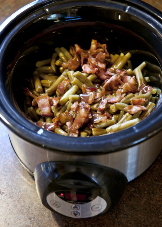 Veggies: The Best Crock Pot Green Beans/ | KeepRecipes: Your Universal ...