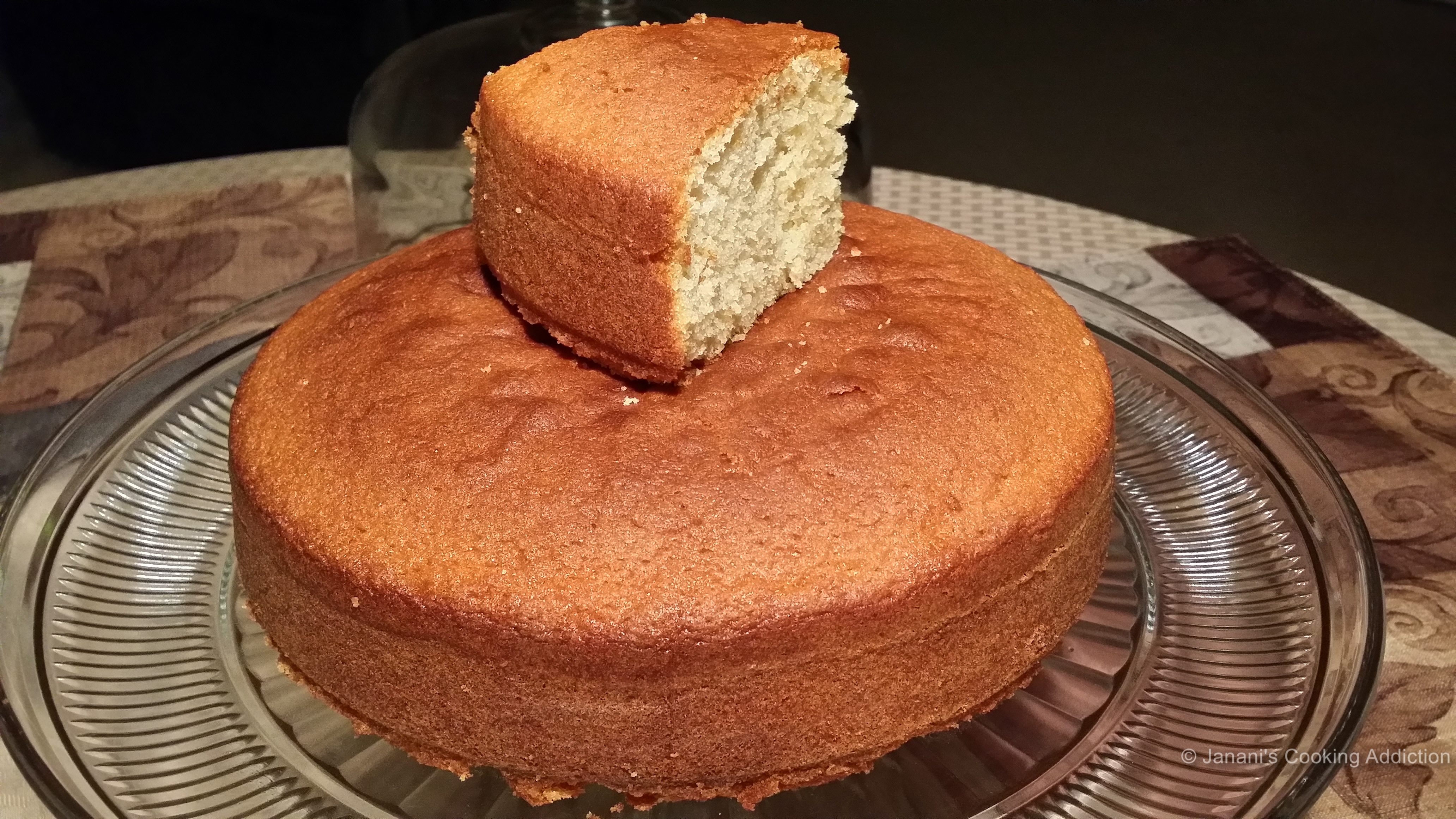 Vanilla Sponge Cake / Pound Cake / Classic Victoria Sponge Cake.